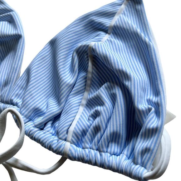 Beach Bunny Lola Triangle‎ Bikini Top - Picture 2 of 4